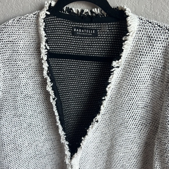 Bagatelle Collection Black & Ivory Blazer with Shoulder Pads Size XL - Picture 2 of 14